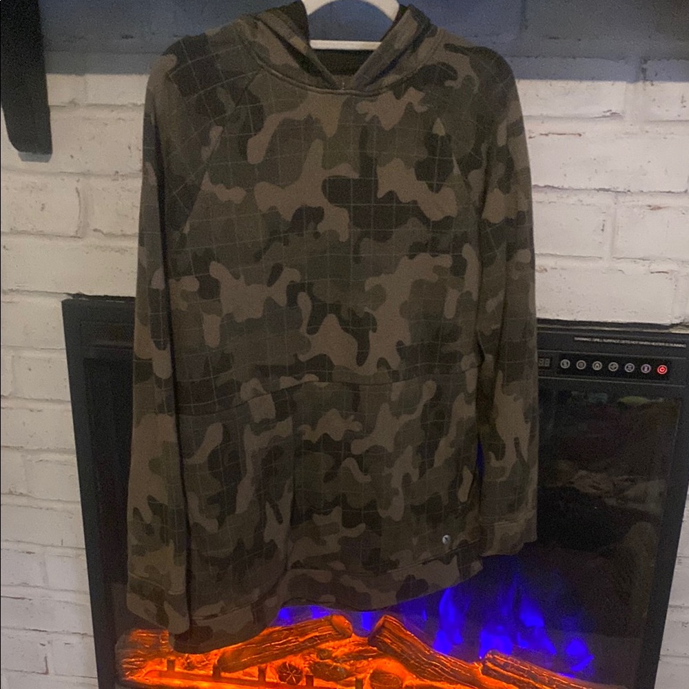 Xersion Green and Brown Camouflage Sweatshirt